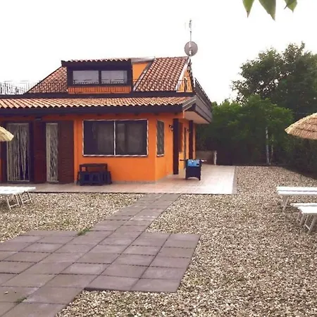 Holiday Flats, Zafferana Etnea Apartamento *